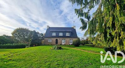 Maison - 159 m² - 6 pièces