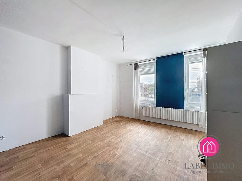 Maison - 111 m² - 6 pièces