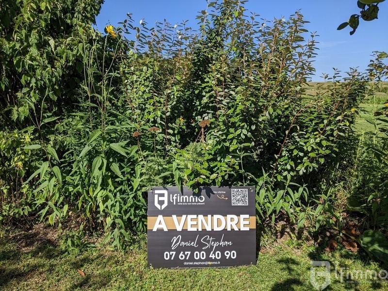 Terrain constructible - 1 222 m²
