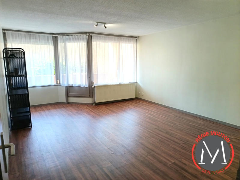 Appartement - 86 m² - 4 pièces