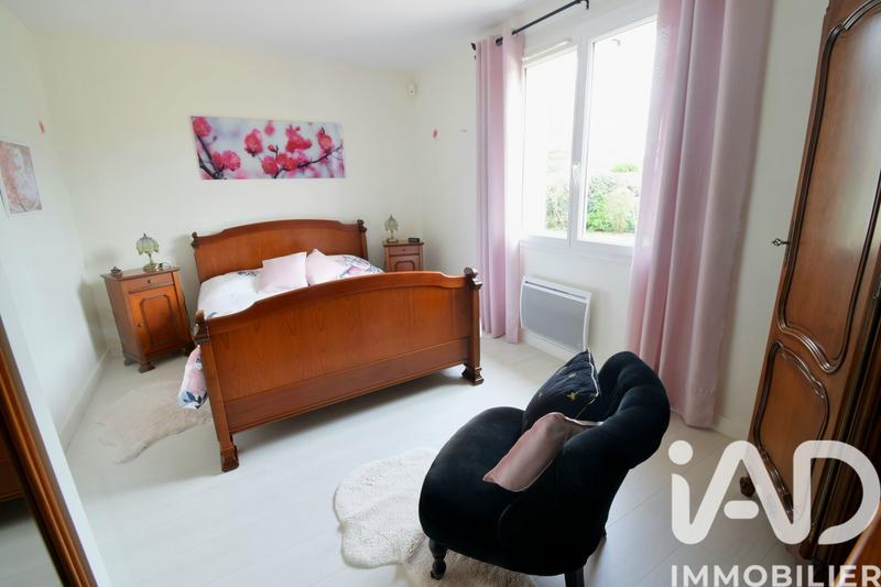 Maison - 95 m² - 5 pièces