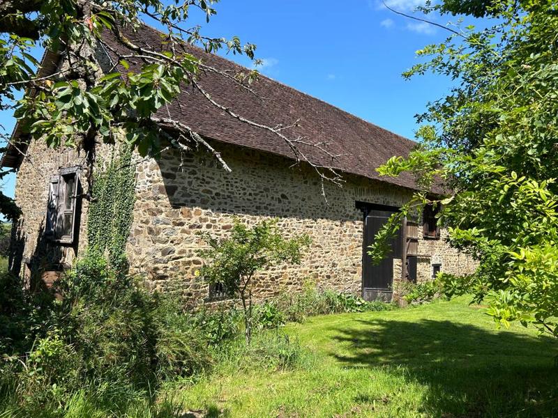 Demeure - 300 m² - 7 pièces