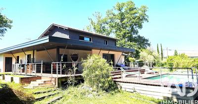 Maison de maîtres - 199 m² - 7 pièces