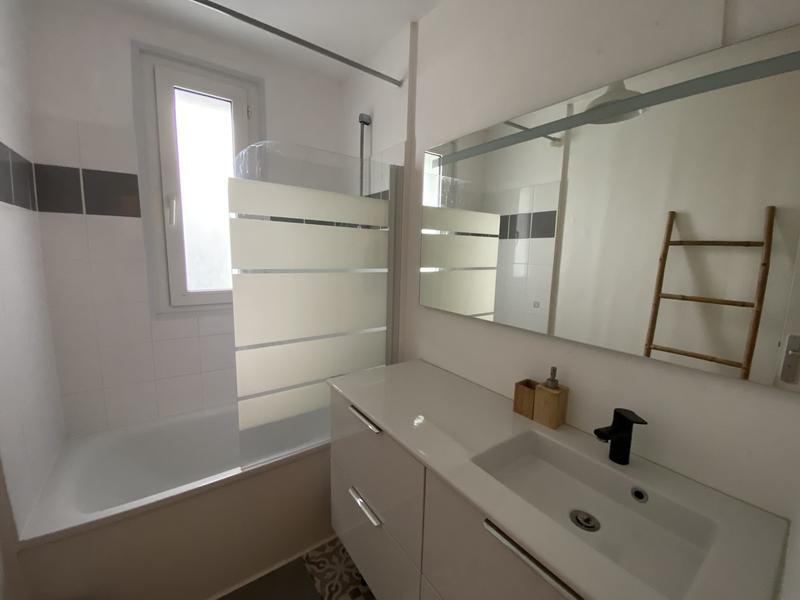 Appartement - 76 m² - 4 pièces