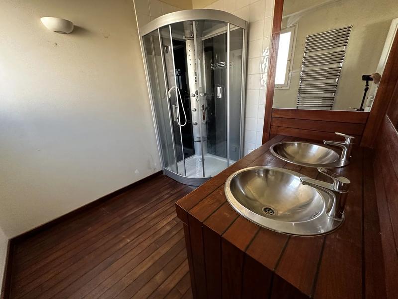 Maison de ville - 240 m²