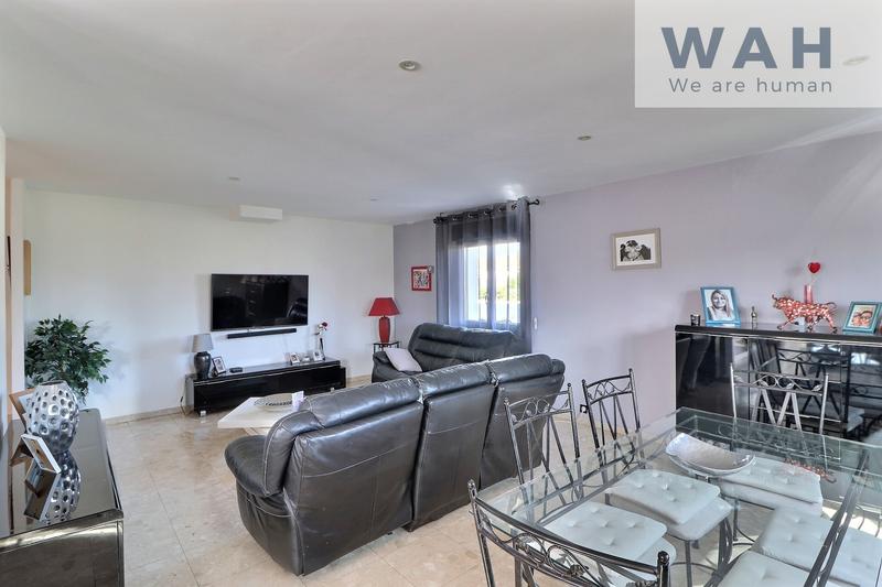 Maison - 194 m² - 7 pièces