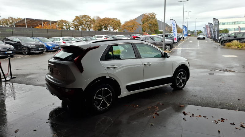 Kia Niro 1.6 Gdi Phev Active Business Dct6 My22