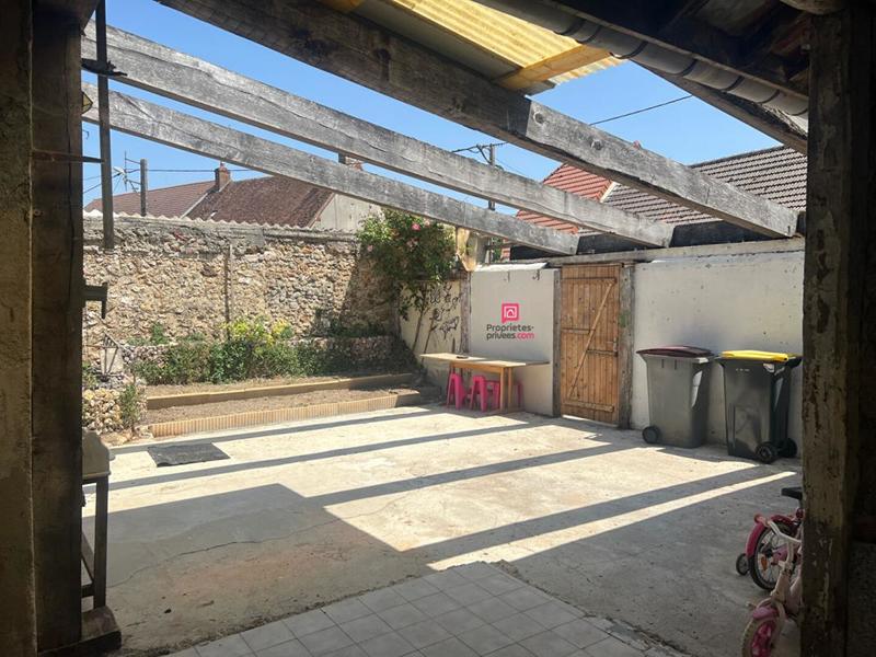 Maison - 215 m² - 7 pièces