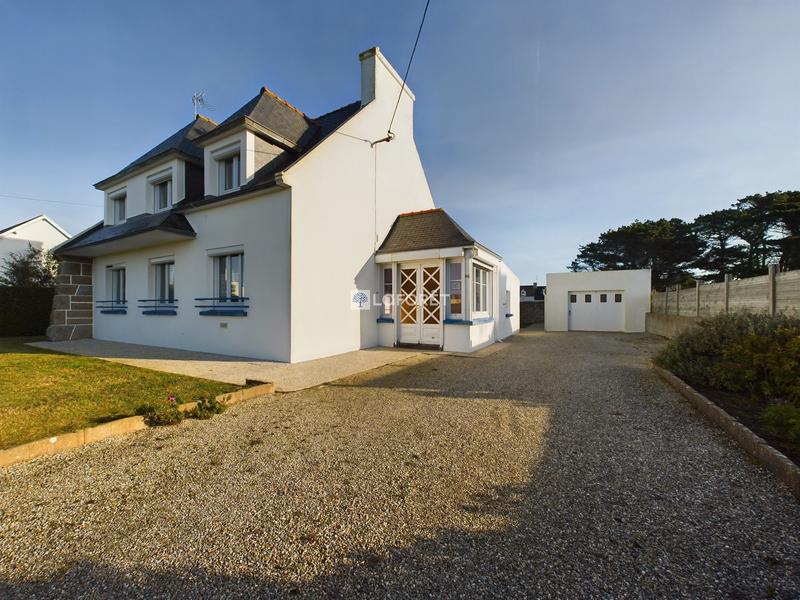 Maison - 121 m² - 6 pièces