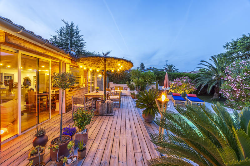 Villa - 260 m² - 5 pièces