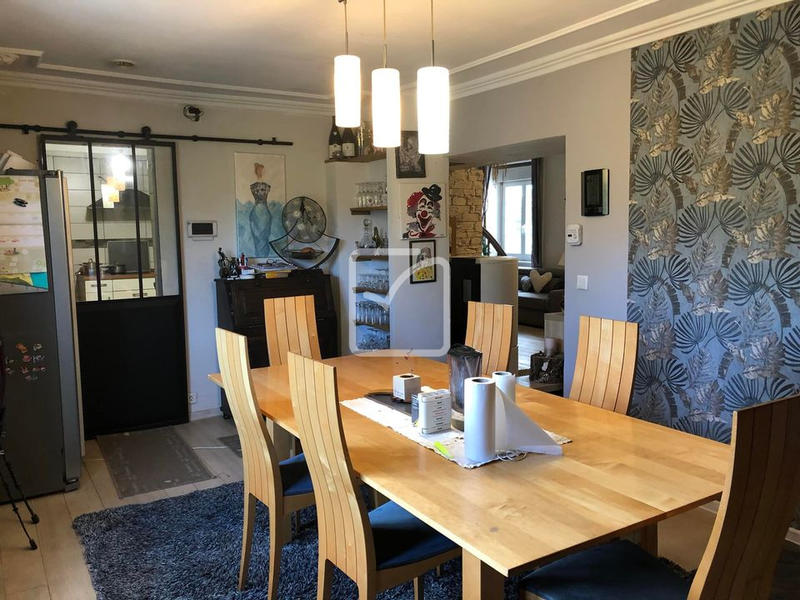 Maison - 148 m² - 5 pièces