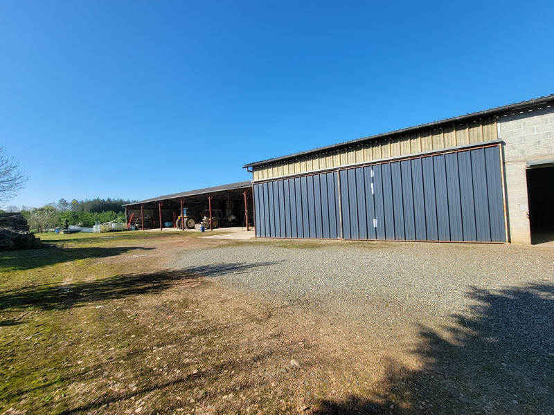 Maison - 166 m² - 8 pièces