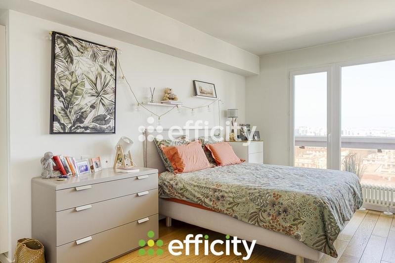 Appartement - 111 m² - 4 pièces