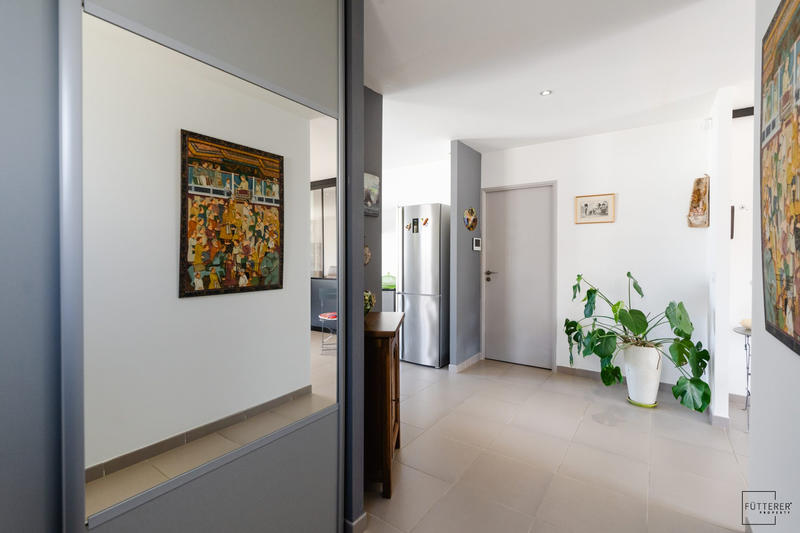 Villa - 137 m² - 5 pièces