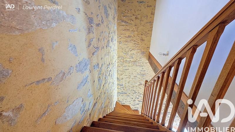 Maison - 90 m² - 5 pièces