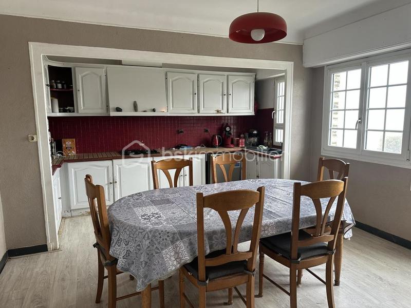 Corps de ferme - 130 m² - 10 pièces