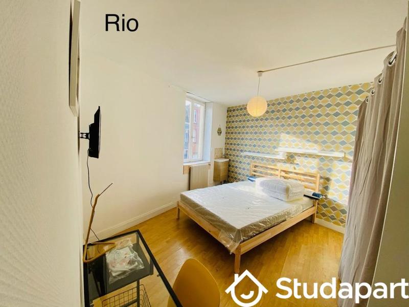 Chambre - 178 m² - 1 pièce