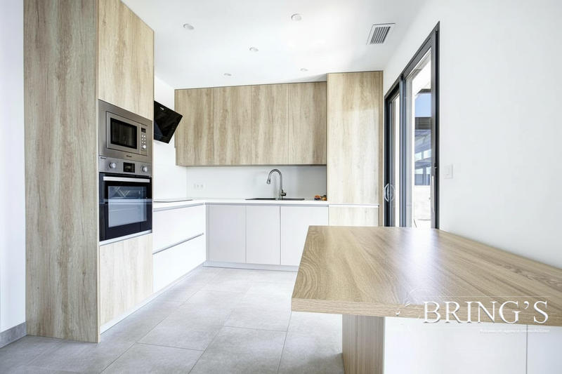 Villa - 110 m² - 4 pièces