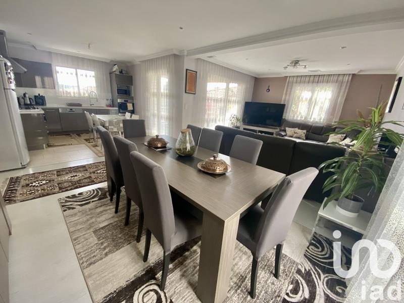 Maison - 183 m² - 7 pièces