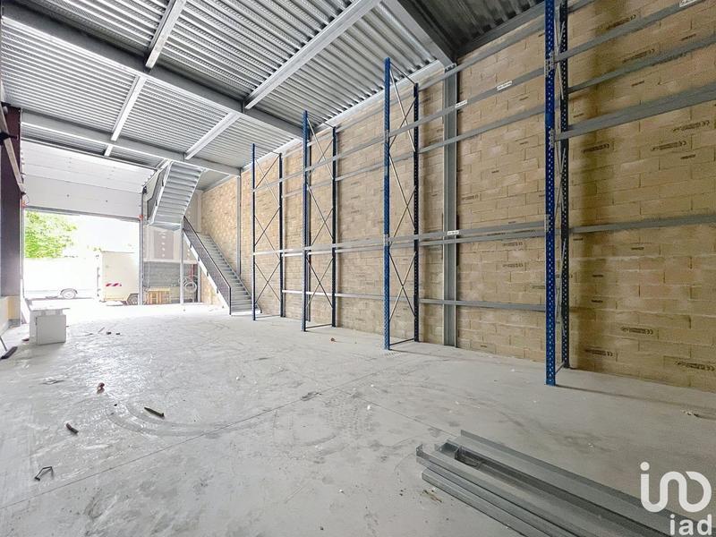 Local commercial - 200 m²