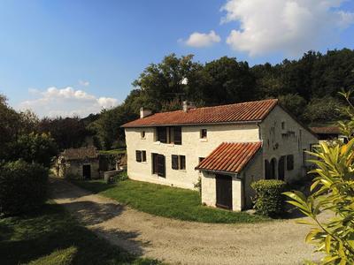 Maison - 121 m² - 5 pièces