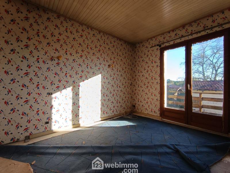 Maison - 200 m² - 6 pièces