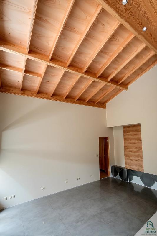 Immeuble - 94 m² - 6 pièces