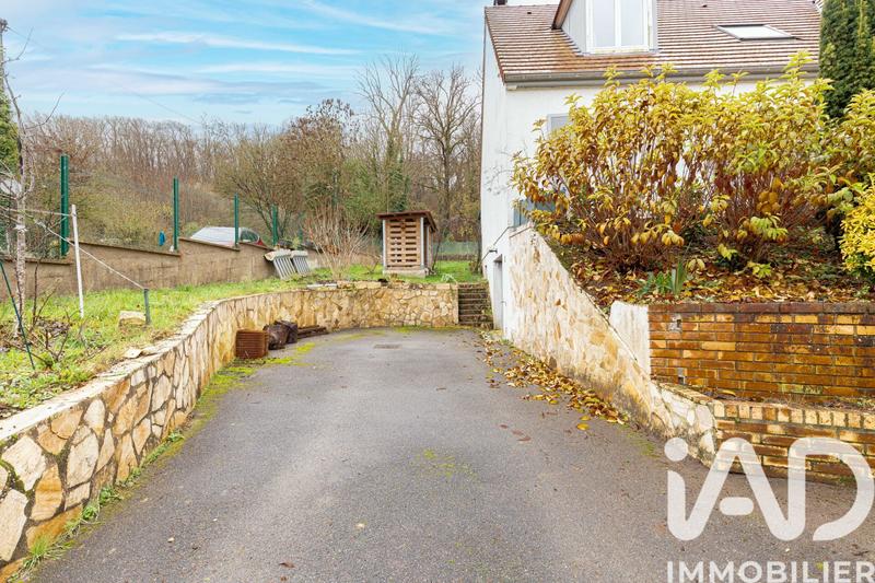 Maison - 143 m² - 6 pièces
