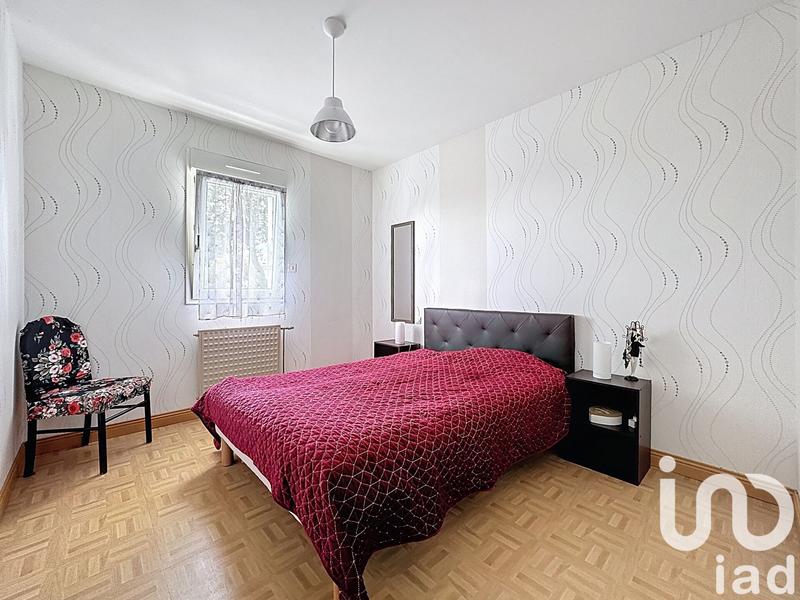 Maison - 192 m² - 9 pièces