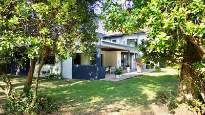 Maison - 183 m² - 5 pièces