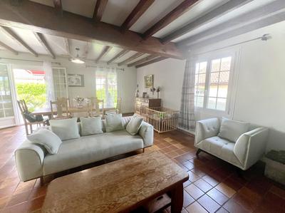 Villa - 176 m² - 6 pièces