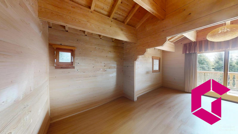 Châlet - 136 m² - 4 pièces