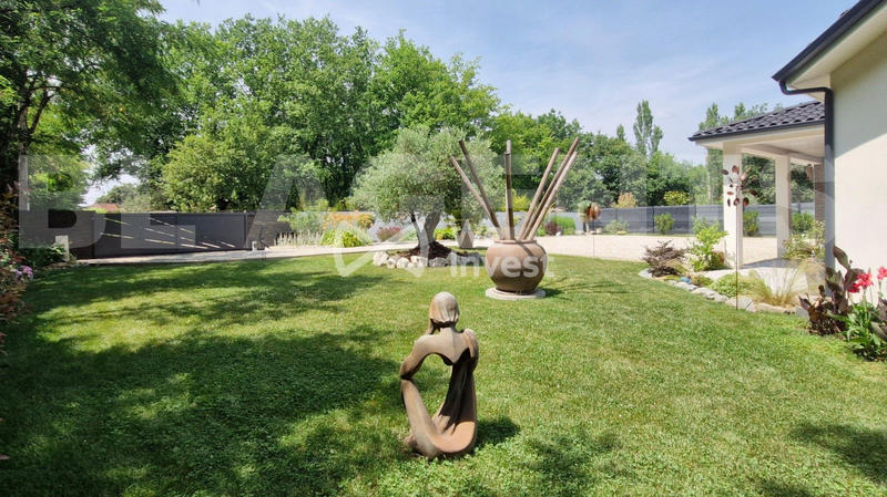 Villa - 190 m² - 7 pièces