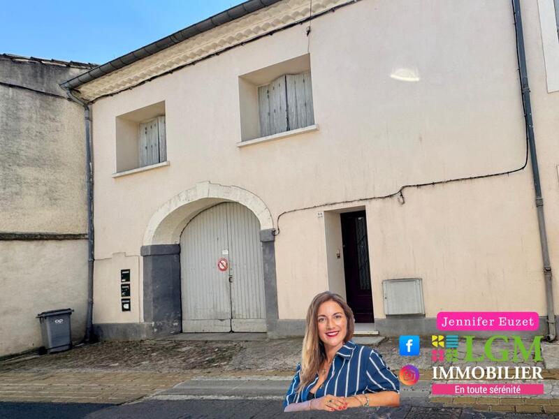 Immeuble - 270 m² - 9 pièces