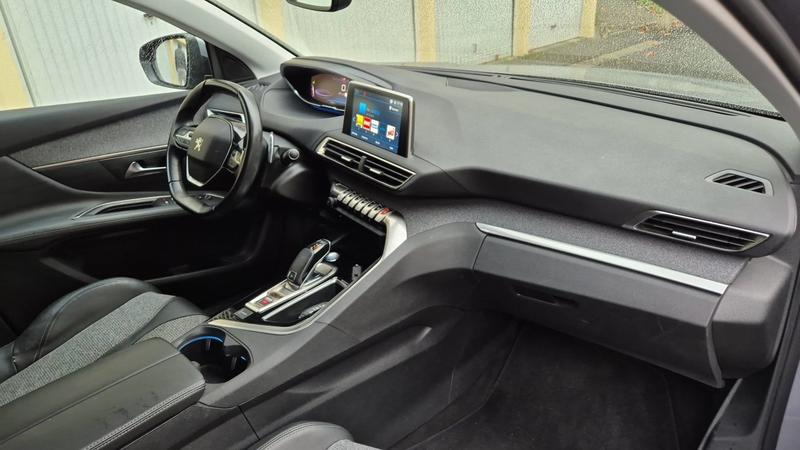 Peugeot 3008 II 1.5 BlueHDi 130 Eat8 Allure