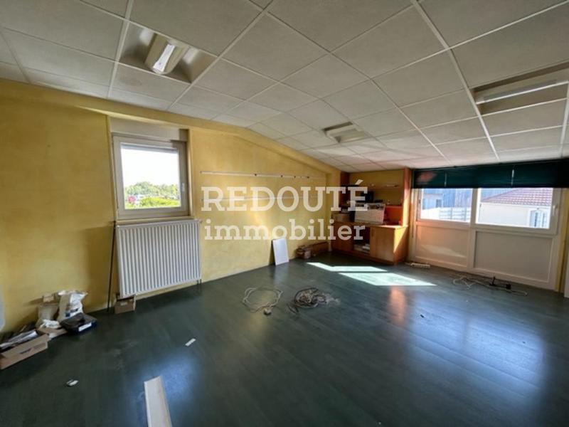 Bureau - 185 m² - 7 pièces