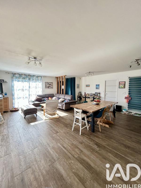 Maison - 117 m² - 6 pièces