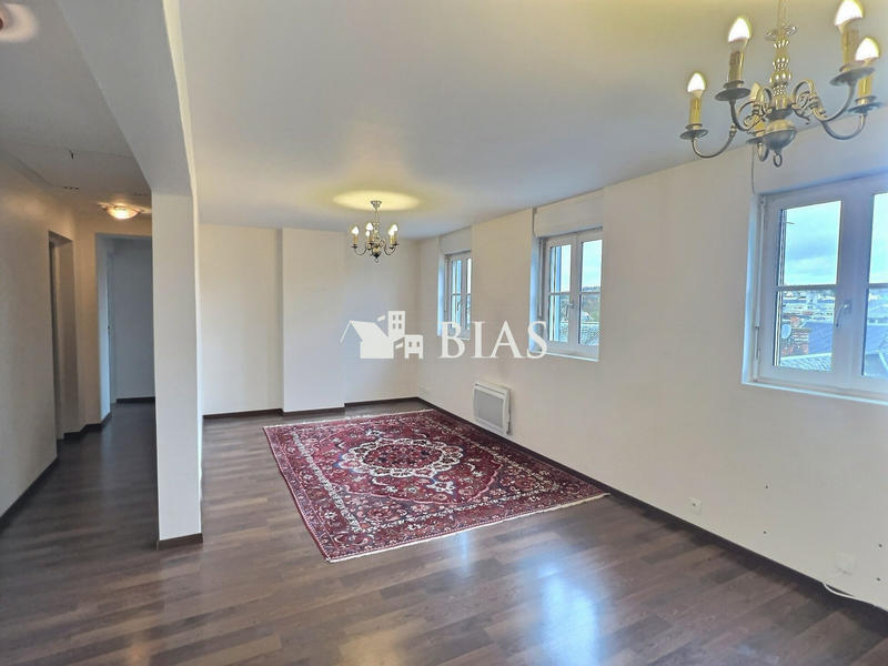 Duplex - 104 m² - 5 pièces