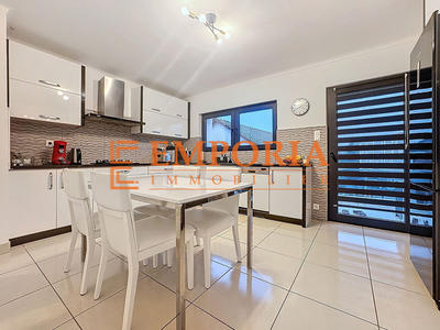 Maison - 132 m² - 6 pièces