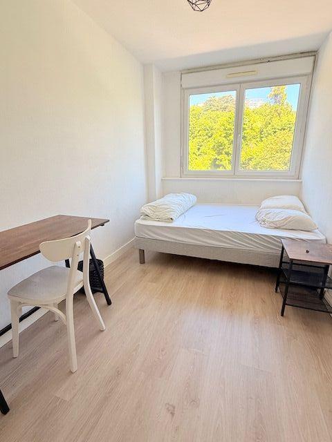 Appartement - 84 m² - 1 pièce