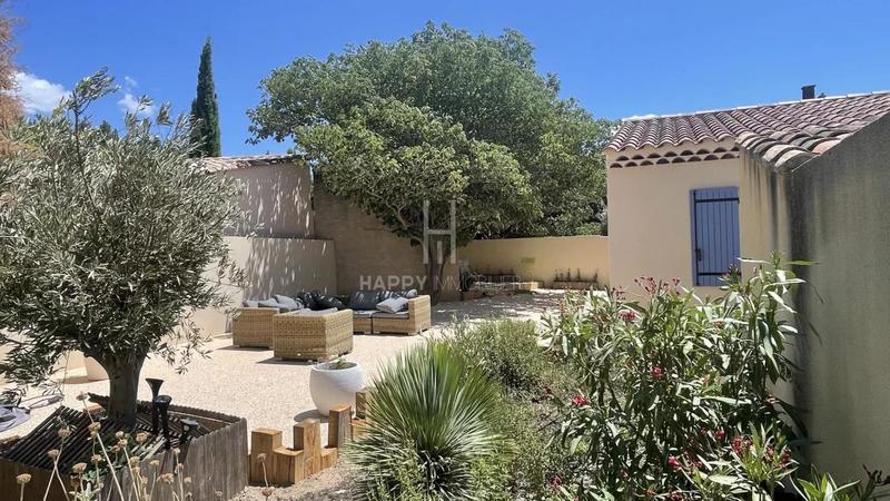 Villa - 170 m² - 6 pièces