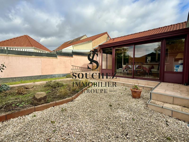 Maison - 95 m² - 3 pièces