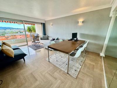 Appartement - 59 m² - 2 pièces