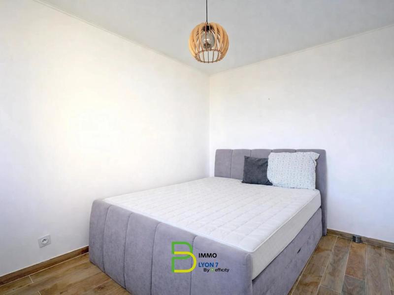 Appartement - 79 m² - 3 pièces