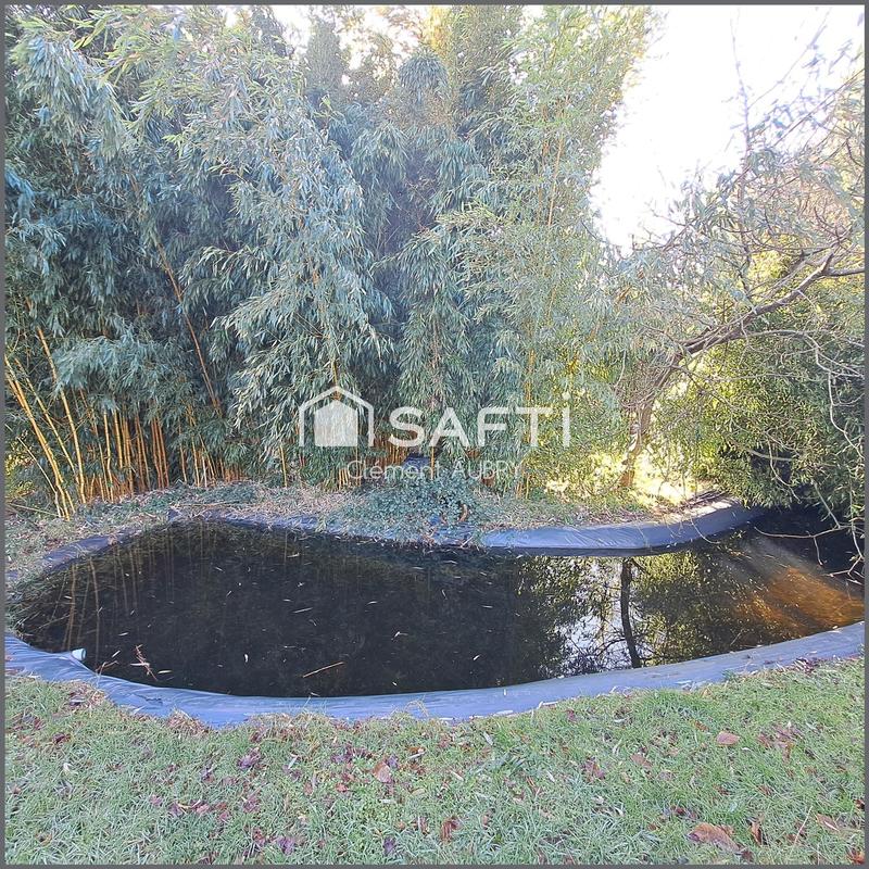 Maison - 195 m² - 9 pièces