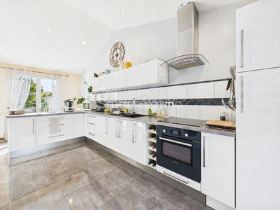 Villa - 105 m² - 5 pièces