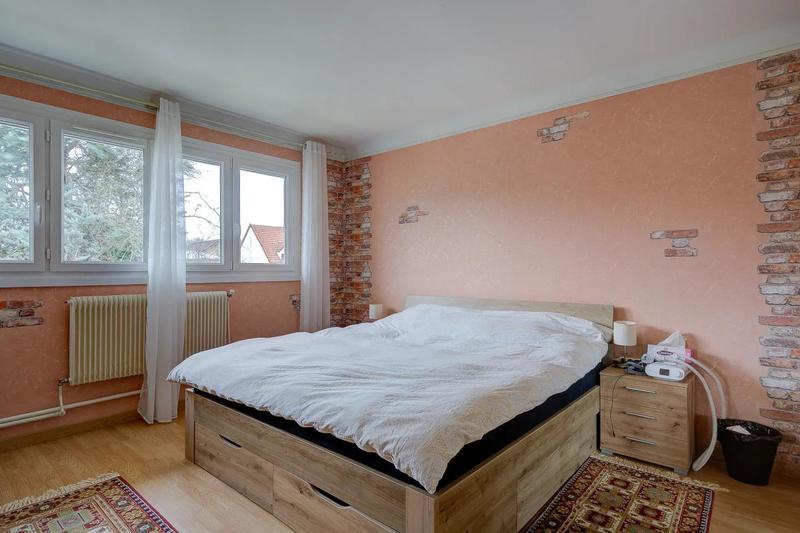 Appartement - 156 m² - 8 pièces