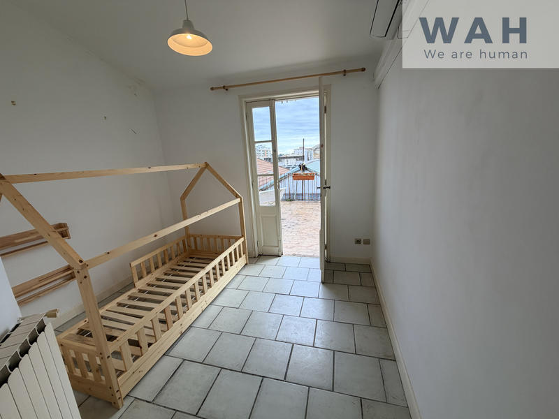 Duplex - 171 m² - 5 pièces