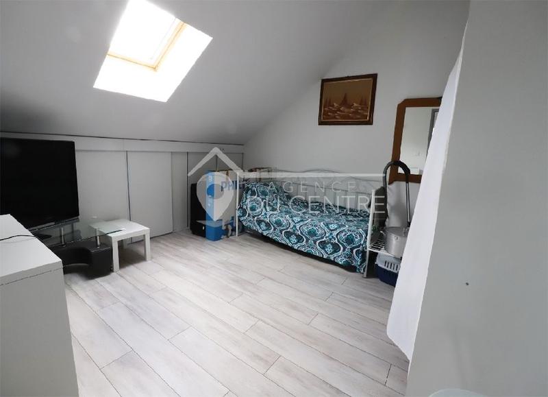 Maison - 138 m² - 8 pièces