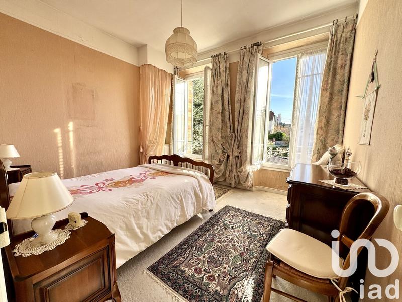 Maison - 171 m² - 6 pièces